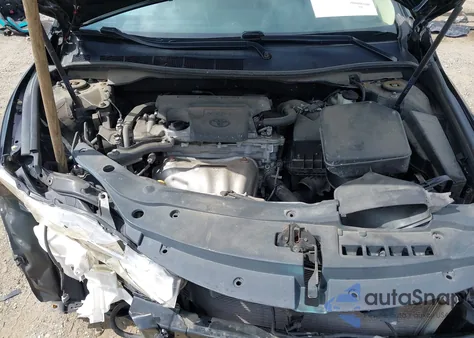 2016 Toyota Camry Le z USA, uszkodzony, nr VIN 4T4BF1FK2GR532179